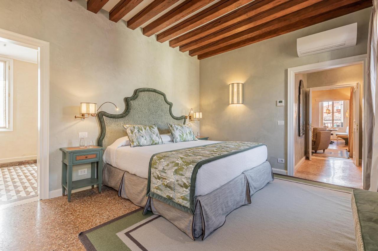 L'Opera Divina- Dimora Italia - Apartman Velence Kültér fotó