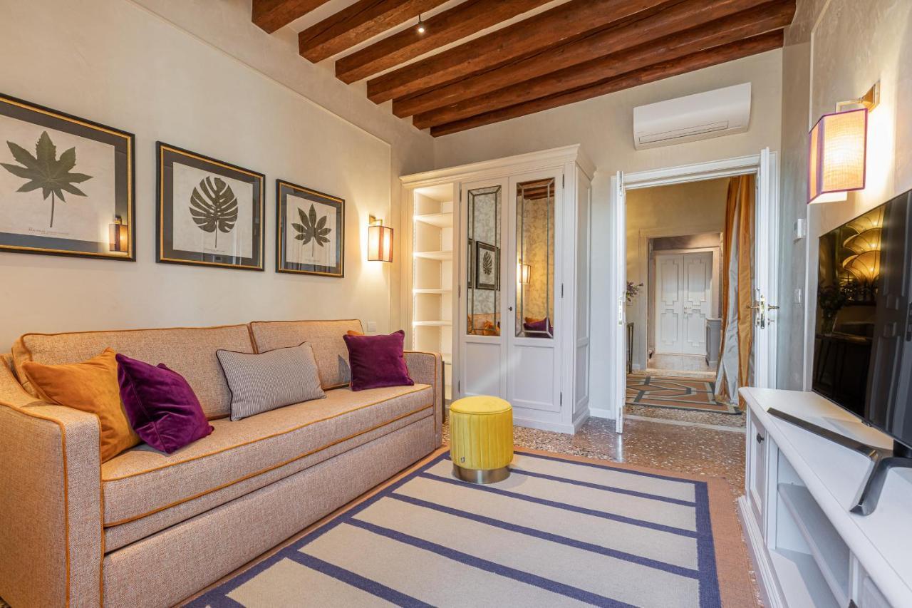 L'Opera Divina- Dimora Italia - Apartman Velence Kültér fotó